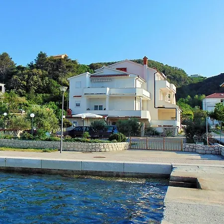 Apartman In 34614 Supetarska Draga